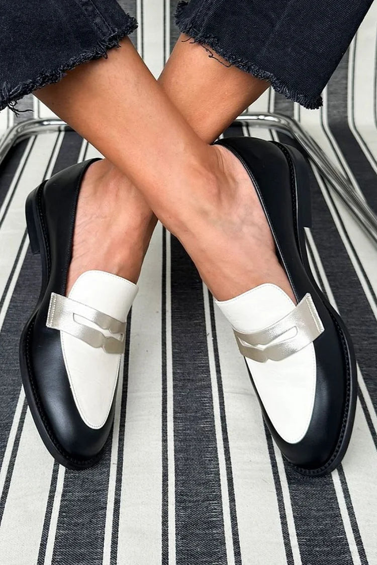 Mocasines Clásicos Blanco y Negro
