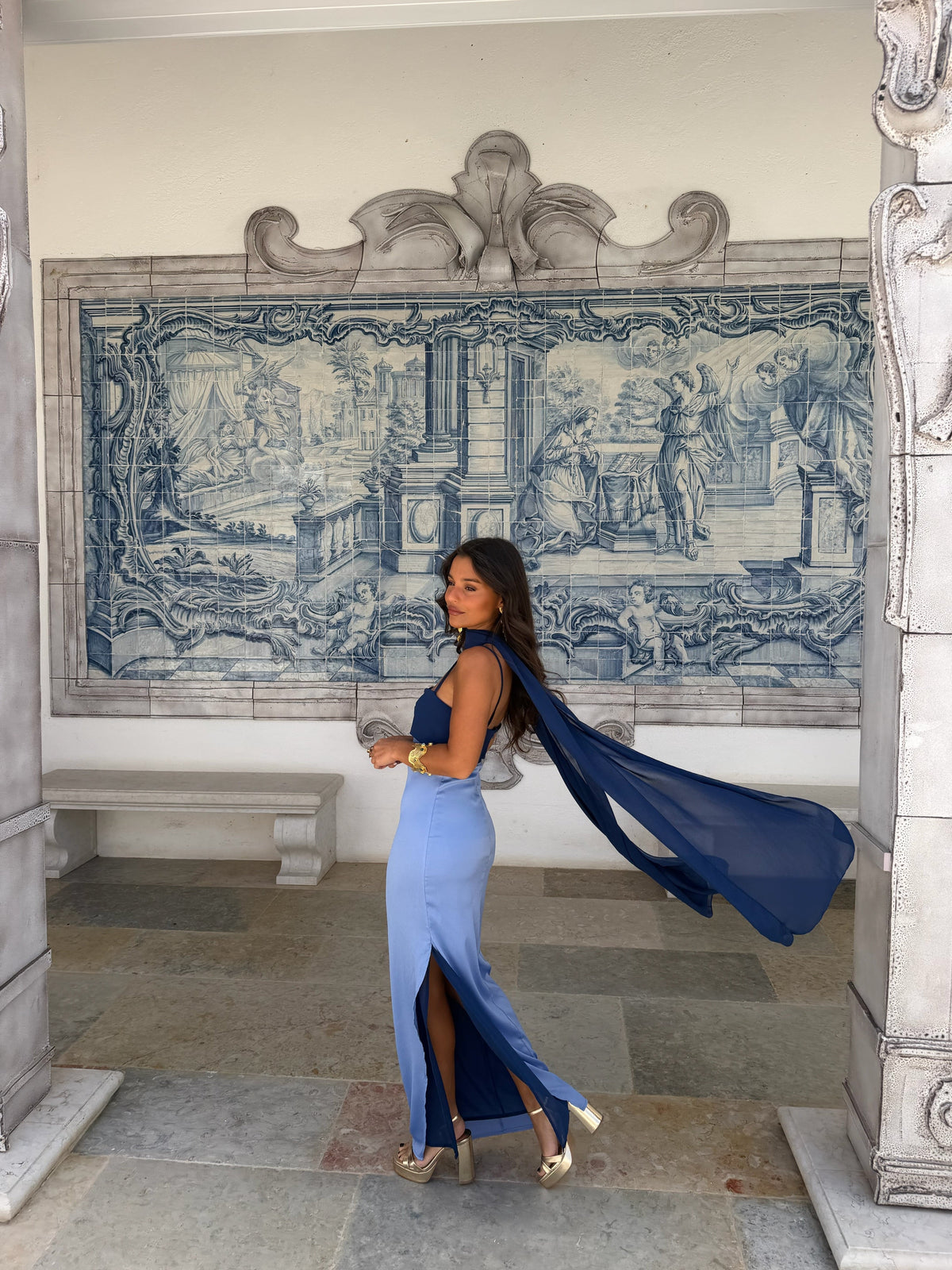 Zahara | Vestido Largo con Pañuelo en Contraste – Azul