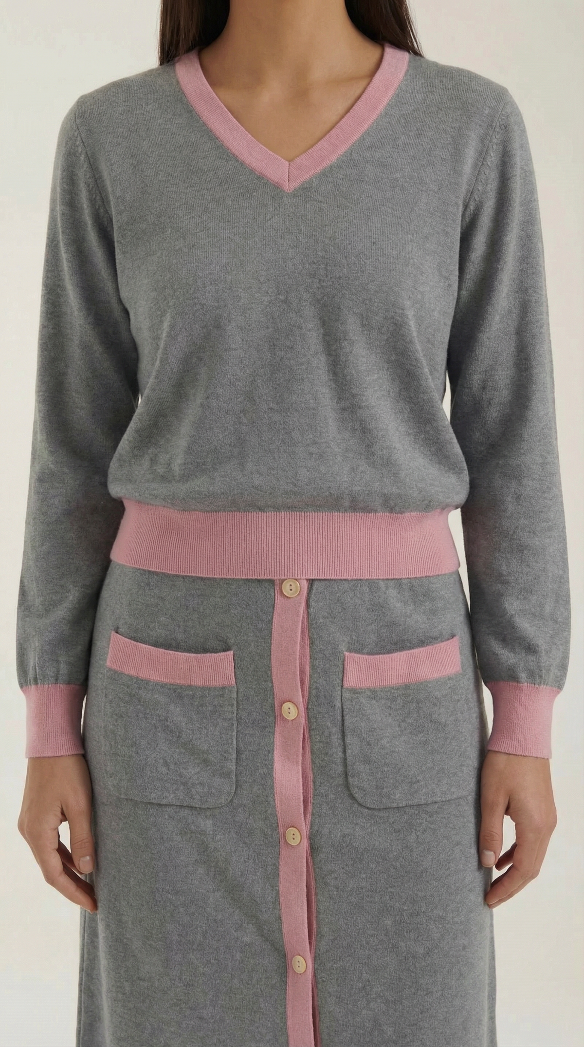 Conjunto de Suéter V y Falda Midi 'Cheryl'