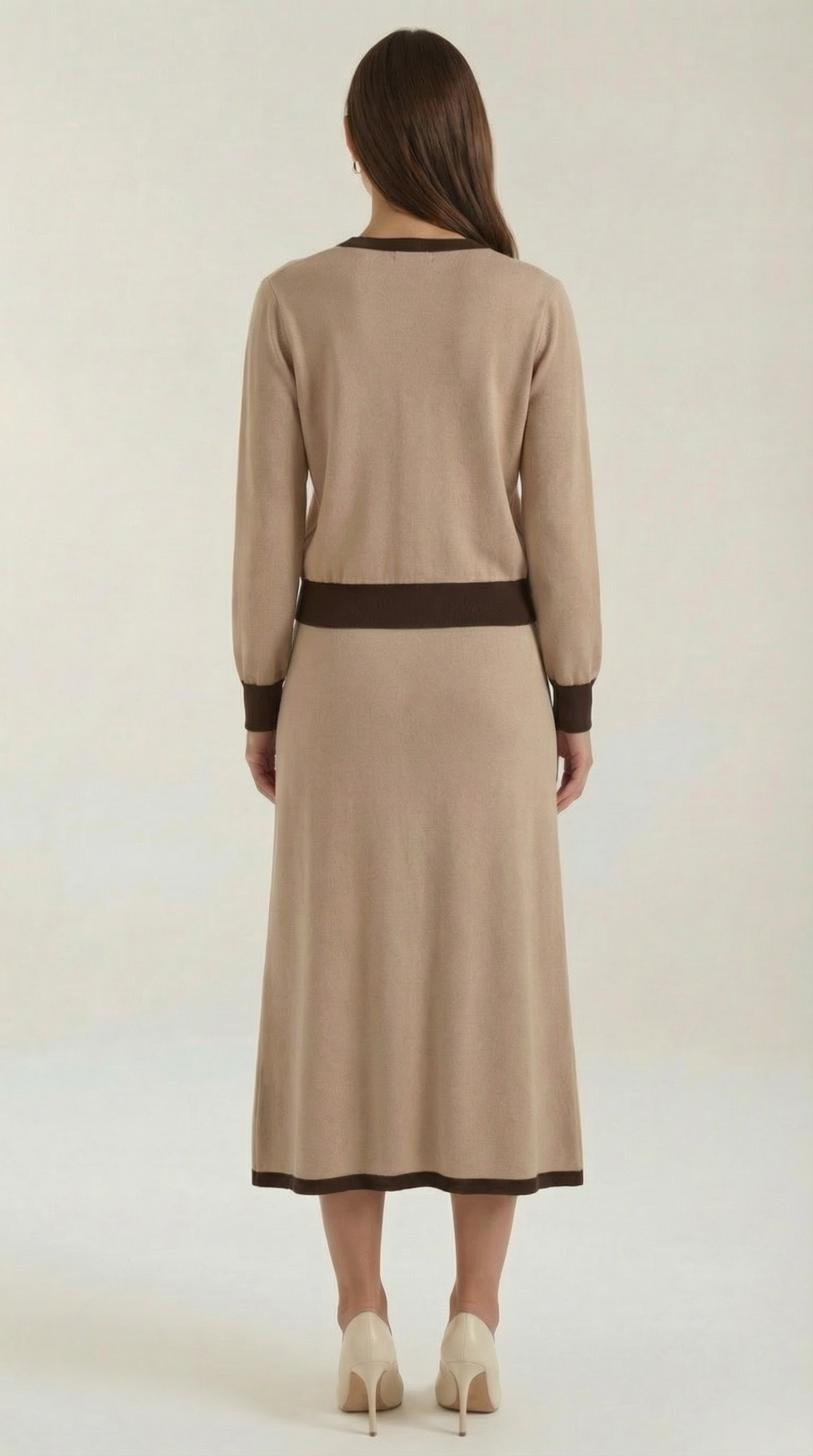 Conjunto de Suéter V y Falda Midi 'Cheryl'