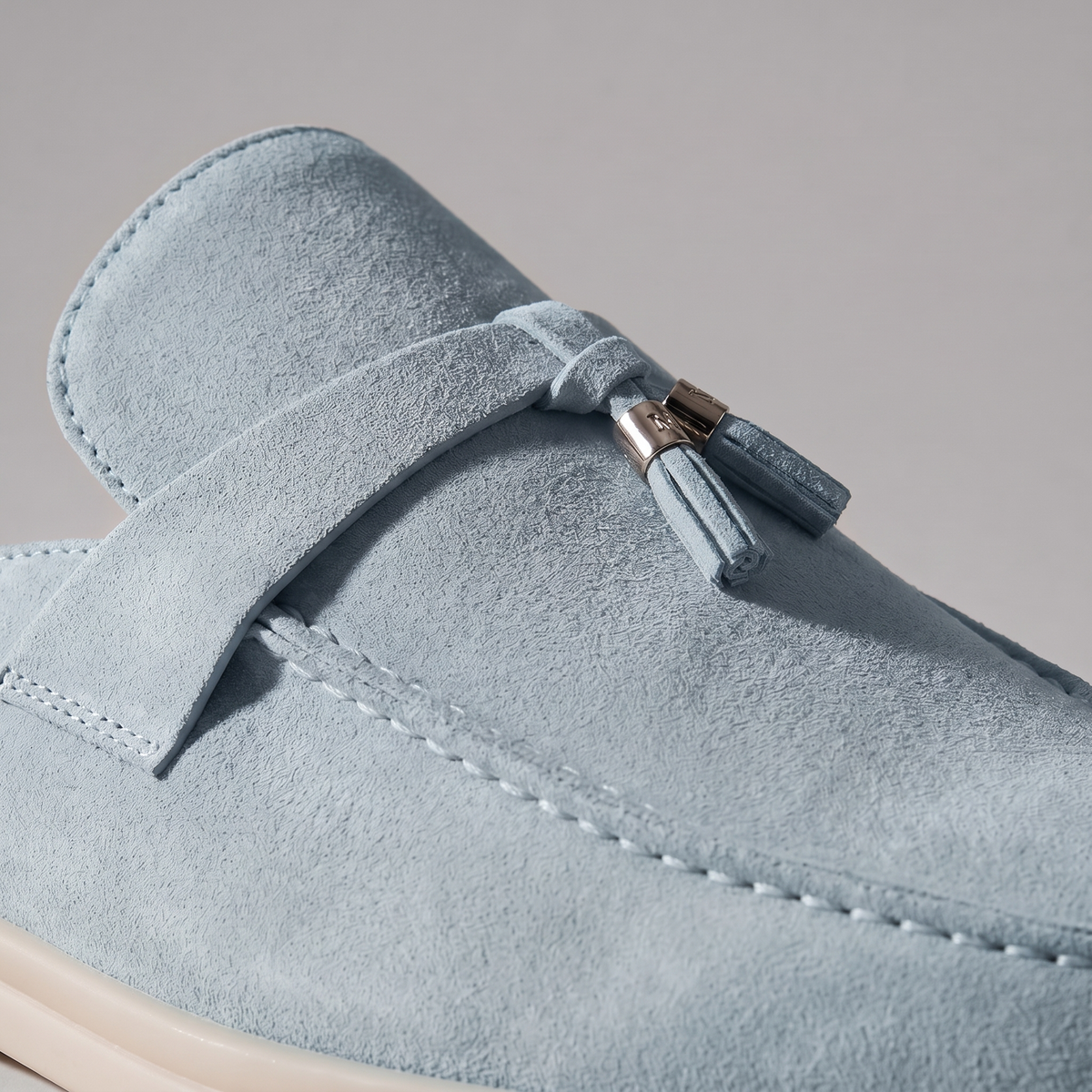 Mules de Ante para Hombre con Hebilla Metálica